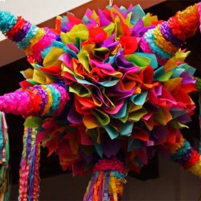 Feria de la Esfera y la Piñata en Xochimilco