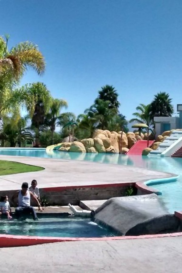 Parque Acuático Tollán