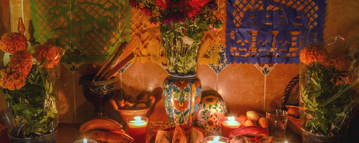 Festival de ofrendas y arreglos florales en CDMX